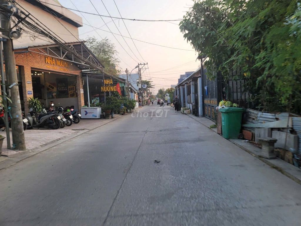 BÁN ĐẤT- TRUNG TÂM BÌNH CHÁNH 200M- 5X20M- 100M2 - SỔ HỒNG RIÊNG - Ảnh 3