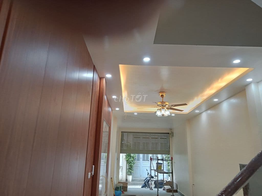 Bán nhà khu đặc công gần trường quản lý cán bộ nhà ôtô đỗ cửa - Ảnh 3