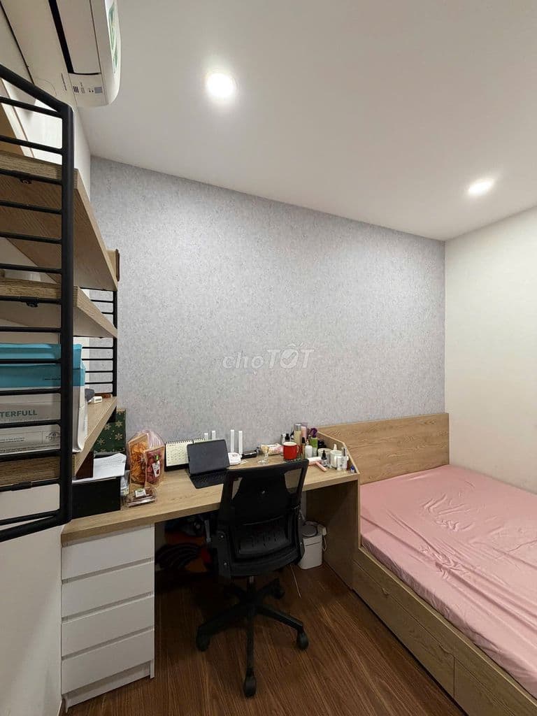 Cần tiền gấp, 4.09 tỷ, Sổ sẵn, full nội thất HLPA ngay Metro PhướcLong - Ảnh 2