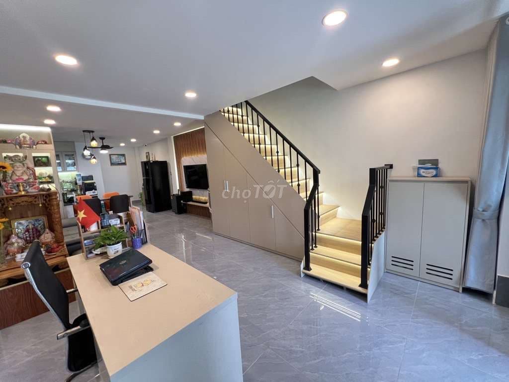 🔥 CHỦ CẦN TIỀN GẤP – HẠ HƠN NỬA TỶ, NHÀ MỚI FULL NỘI THẤT CHỈ 5.85 TỶ - Ảnh 2