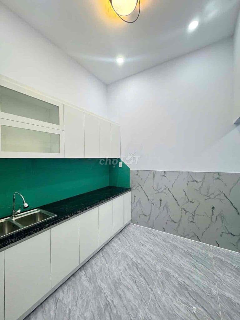 Nhà đẹp hẻm xe hơi giáp Phạm Văn Đồng 40m2 chỉ 3.75 ty - Ảnh 3