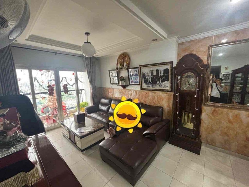 Bán căn góc vuông vức chung cư phúc yên . dt 106m 3pn đủ nội thất