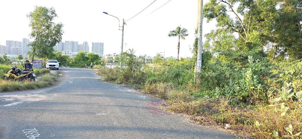 Bán đất 52m2(4x13) cách sông Tắc 70m, đối diện với Vinhomes Q9, HCM