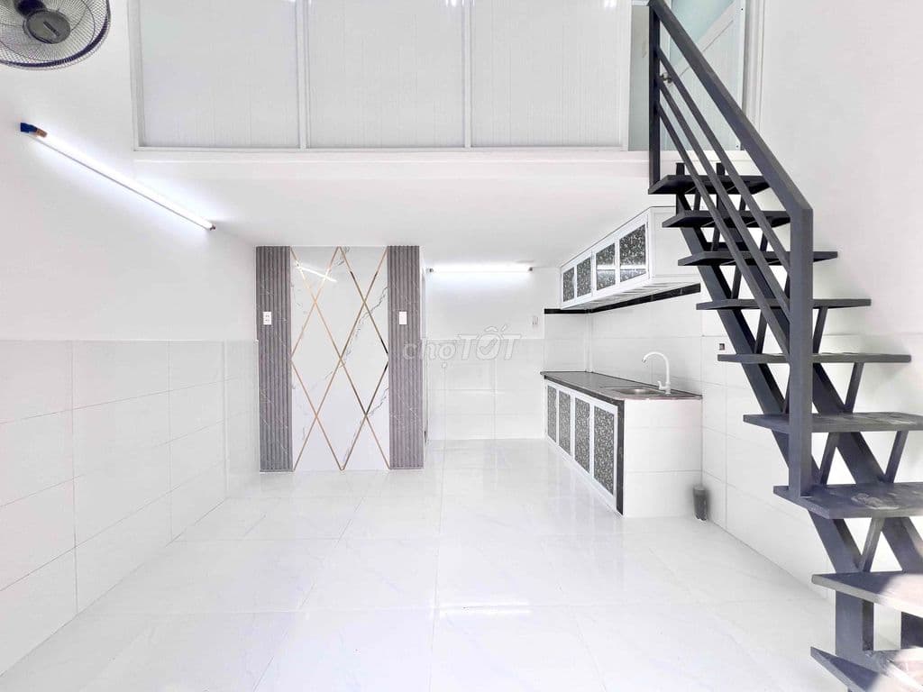 BÁN NHÀ NHỎ MẶT TIỀN ĐƯỜNG THÔNG Q12 - Ảnh 2