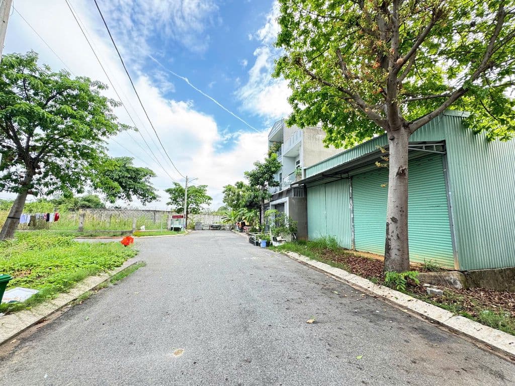 2 NỀN ĐẤT LIỀN KỀ - KDC CHÂU LONG 545 NGUYỄN XIỂN - Ảnh 3