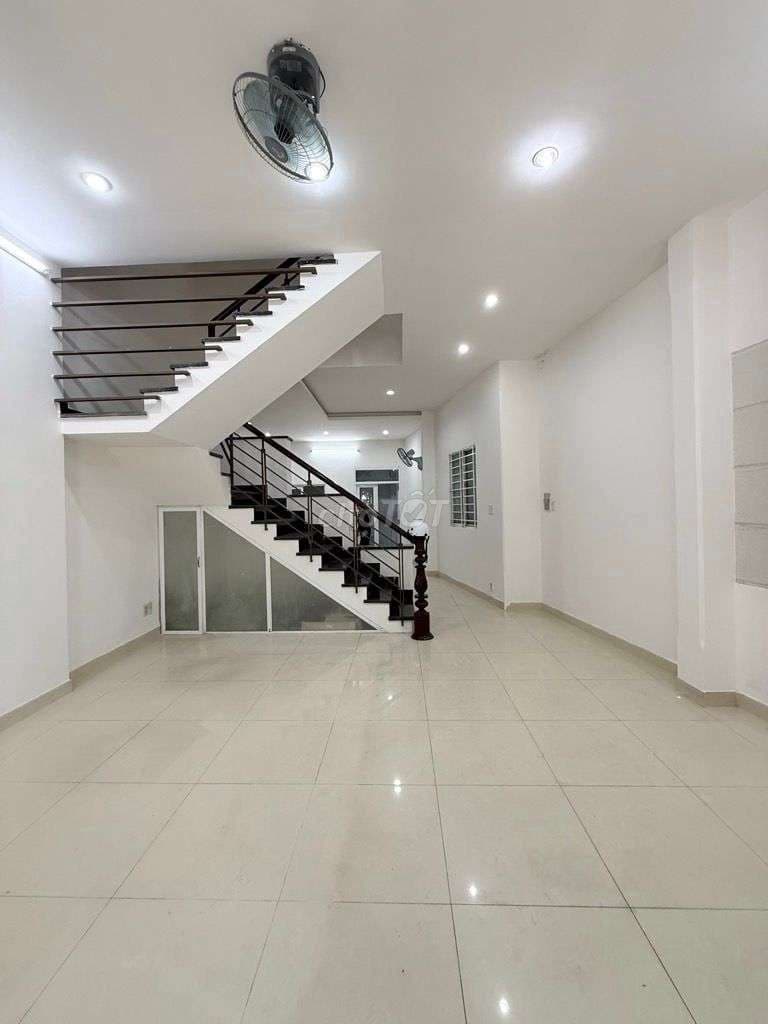 Siêu phẩm Q3 89m2 5 tầng BTCT chỉ nhỉnh 21 tỷ - Ảnh 3