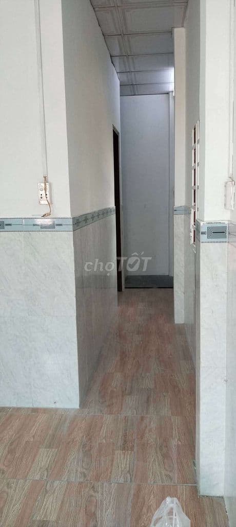 BÁN NHÀ ĐÚC 1 LẦU 3,5M X 10M ĐỐI DIỆN BỆNH VIỆN HÓC MÔN - Ảnh 3