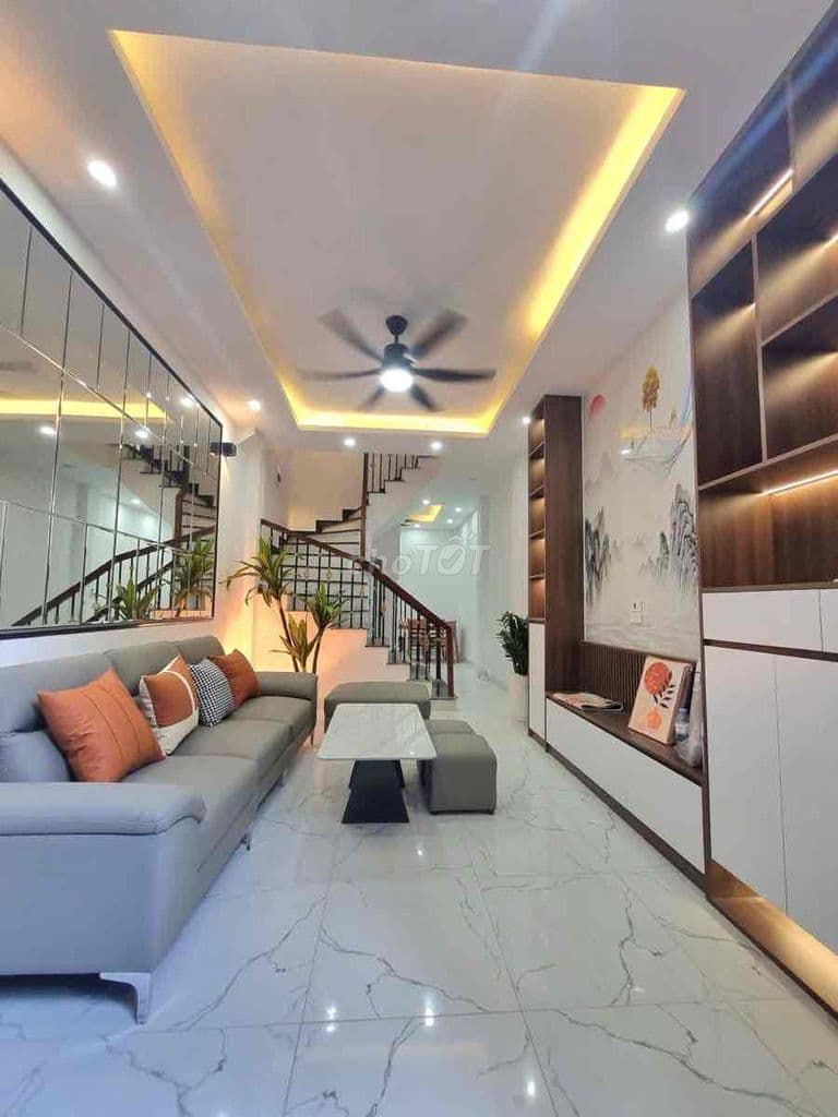 Văn Chương, nhà mới đẹp, full nội thất, ở ngay, 50m ra oto, ngõ thông