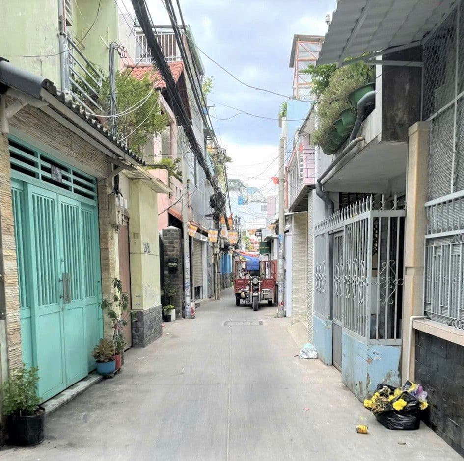 NHÀ TRUNG TÂM BÌNH THẠNH – HẺM THÔNG THOÁNG – CHỈ 6,3 TỶ - Ảnh 3