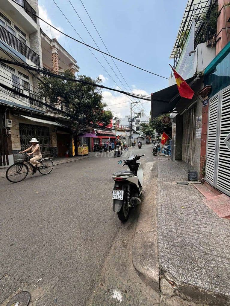 CẦN BÁN GẤP NHÀ TÂN BÌNH - Ảnh 3