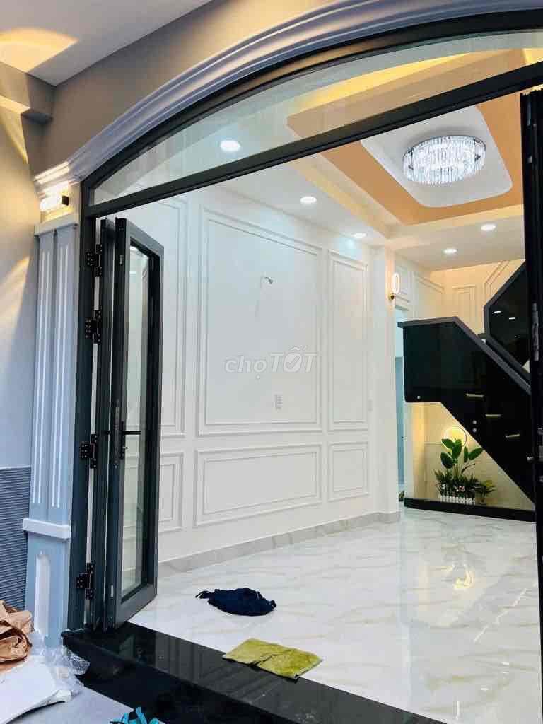 Nhà bán Đoàn Văn Bơ Q.4 - Ảnh 3