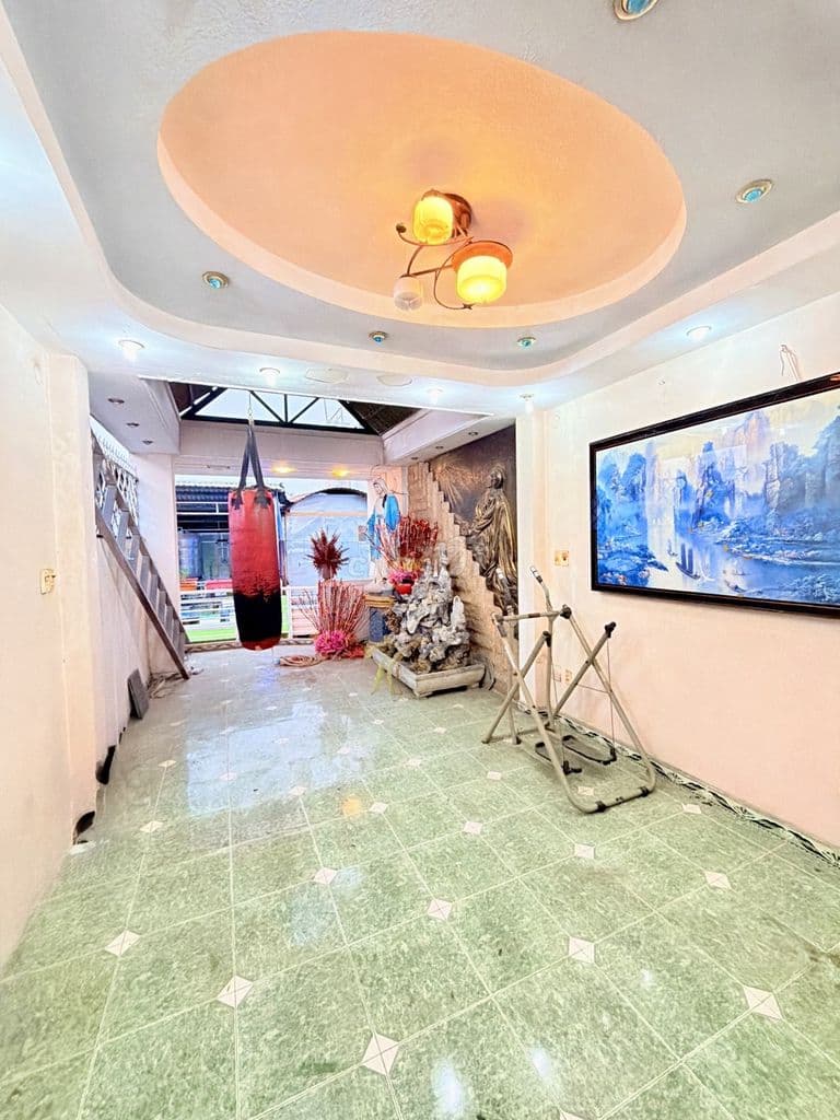 BÁN NHÀ BTCT HẺM ÔTÔ 8M LÊ VĂN SỸ QUẬN 3 - Ảnh 2