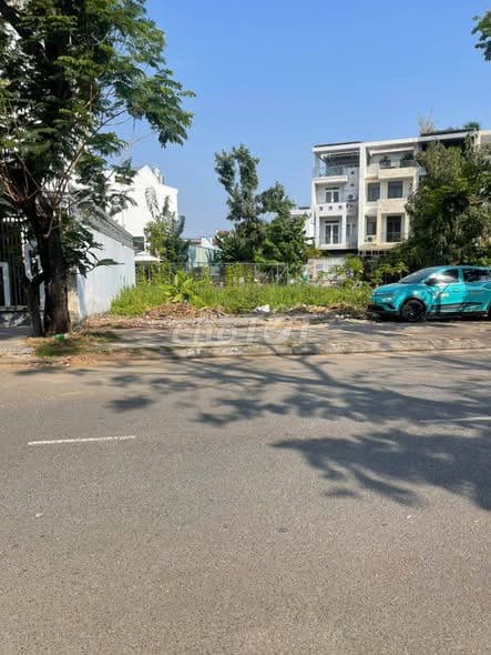 Bán Đất nhà phố KDC Sadeco phước kiển A DT 5*19m. Giá 10 tỷ TL.