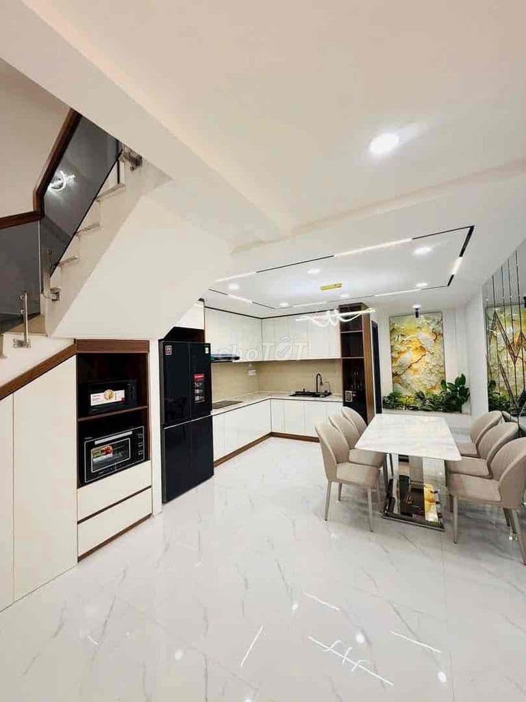 60m2-4 Tầng. Hẻm Ô Tô thông. View sông vàm thuật