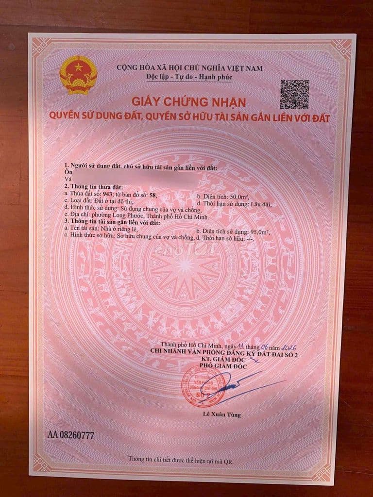 Nhà 1 trệt 1 lầu Hẻm 340 Đường Long Phước. Cách chợ 200m