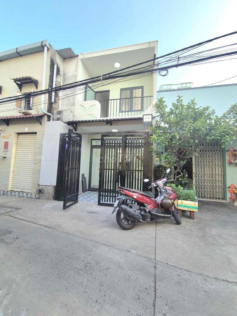 Nhà mới 1 trệt 1 lầu 3PN 2WC HXH Tô Hiệu - Tân Phú. Giá 6.19 tỷ