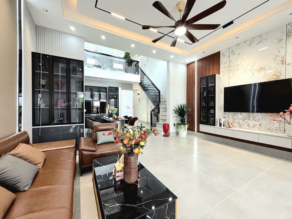 nhà vườn 5,5x26m 2 tầng 4pn gần trung tâm quận 7 7 tỷ 265 - Ảnh 2