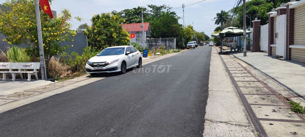 lô đất mặt tiền đường nhựa 130m2 1,4 tỷ Tân An Hội Sổ Hồng Riêng - Ảnh 2