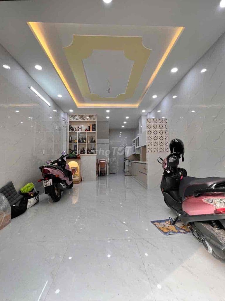 4 tầng, MỚI, ĐẸP, hẻm XE TẢI quay đầu - kế Lữ Gia, giáp Quận 10 - Ảnh 2