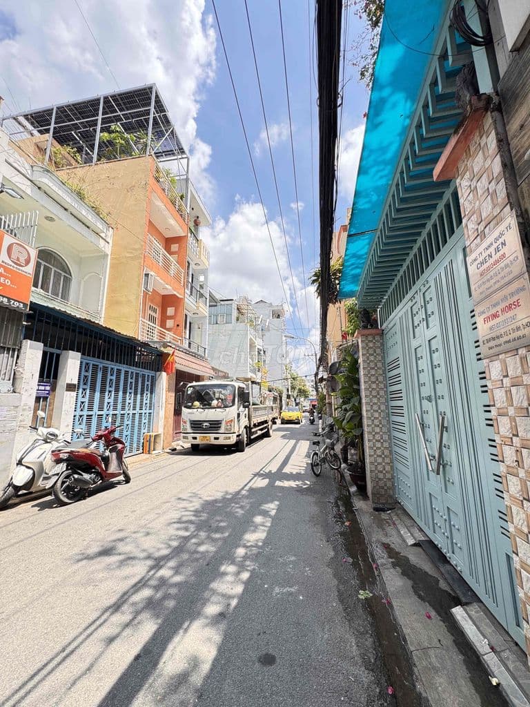 DÃY PHÒNG TRỌ ĐƯỜNG Ô TO 5,20x12M CHỈ HƠN 5 TỶ-TRẦN THỊ TRỌNG,P15,TB
