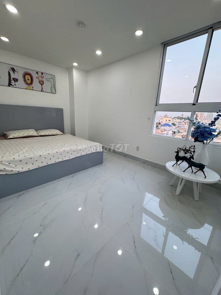 Bán chung cư Resgreen Tower, 3 phòng ngủ có sổ hồng sẵn Quận Tân Phú - Ảnh 2