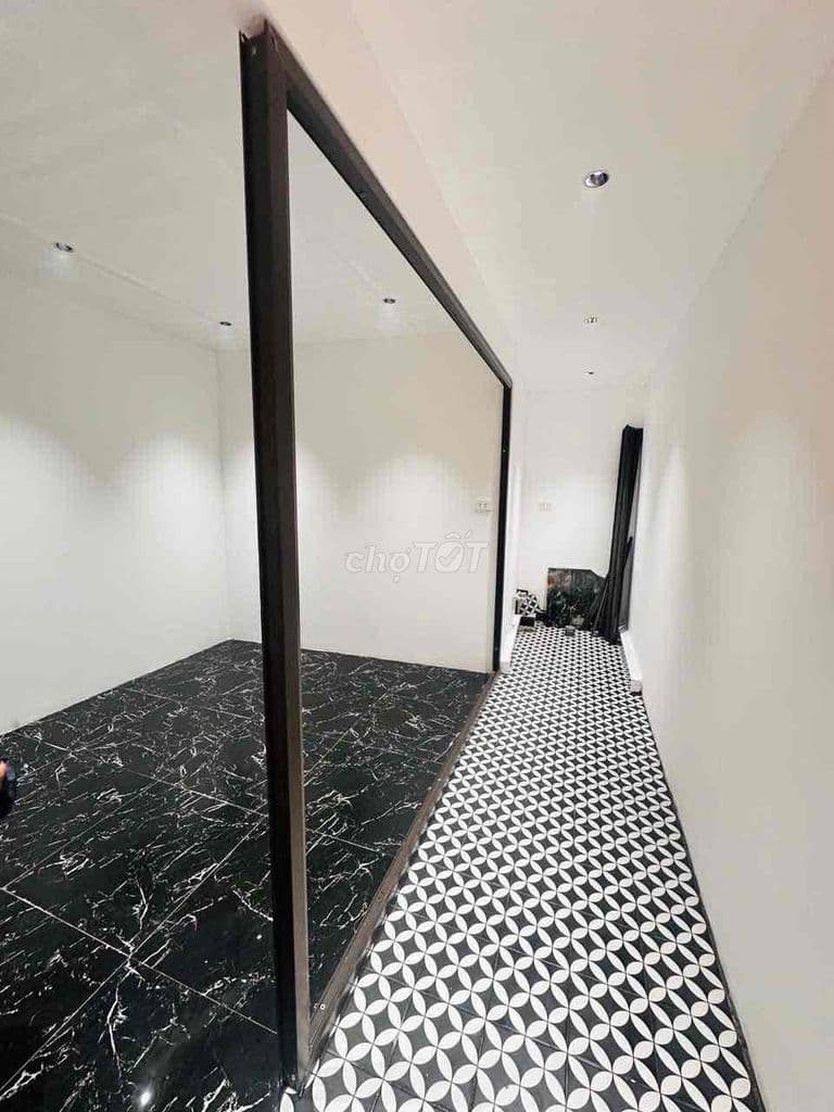 🏝️ GẦN HỒ - LÔ GÓC 🏡trung tâm Đống Đa 3.2 tỷ