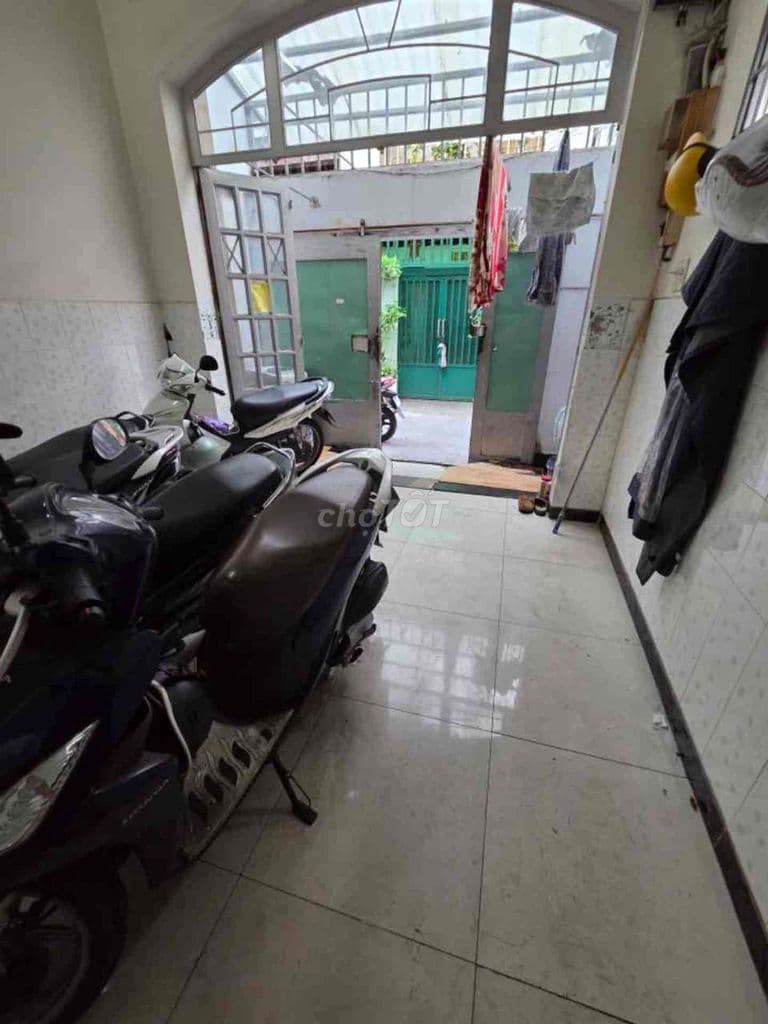 CHDV MINI QUẬN 10 – 8 PHÒNG – DÒNG TIỀN GẦN 50T.R/THÁNG