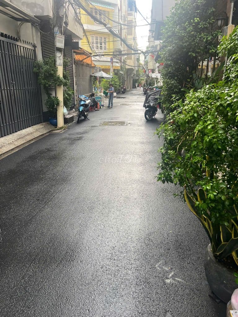 SIÊU PHẨM! Nhà HXH Đoàn thị điểm (ngã 4 PN), DT (4x13m) nở hậu - Ảnh 2