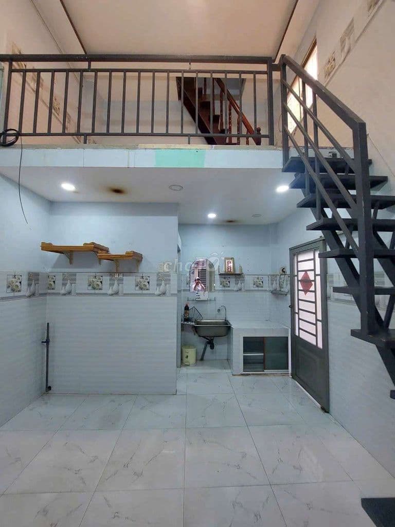 Bán nhà đường Trần Xuân Soạn P.tân hưng Q7 DT.4m×4m5 } 1 Lững 1 lầu 2P
