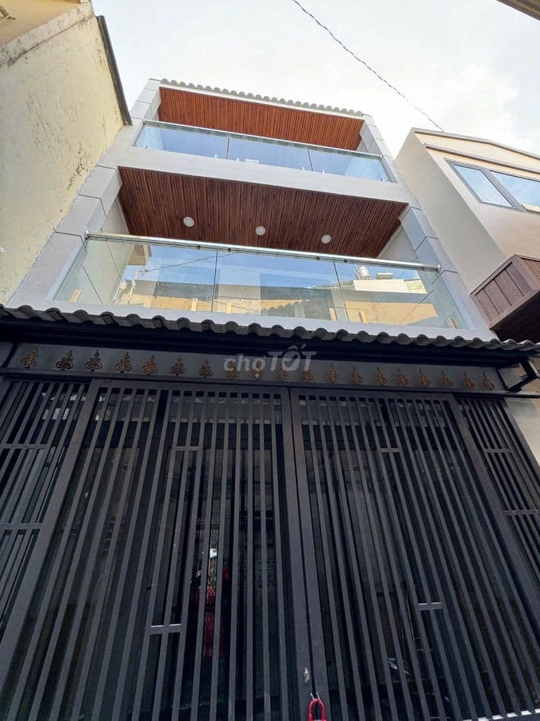 Bán nhà đẹp mới rộng thoáng đường Dương Bá Trạc P2 Q8