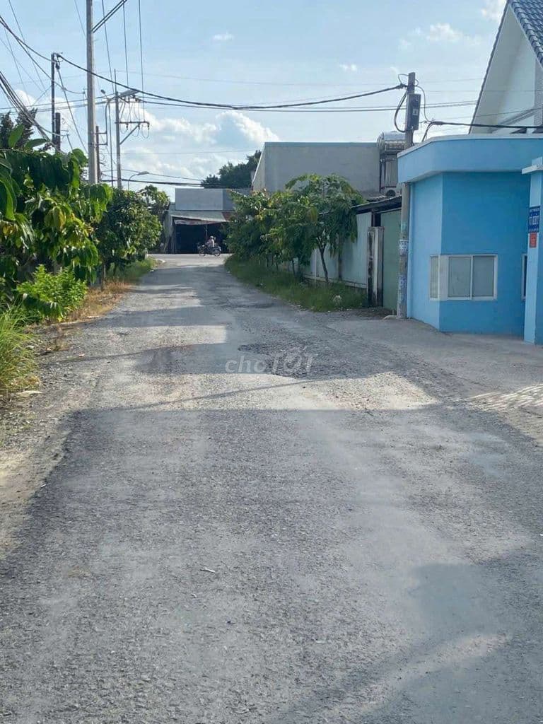 Mt đường 157 lô nhì Hà Duy Phiên DT 1104m ( 20m x 53m) có 970m tc