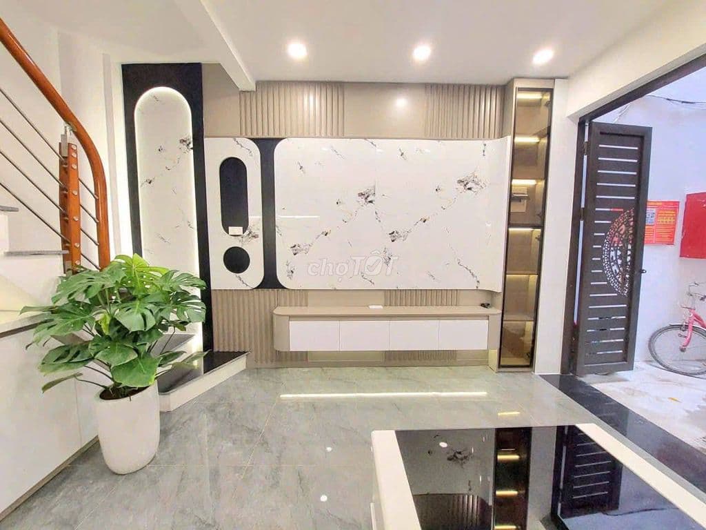 Bán Nhà Bùi Ngọc Dương, Hai Bà Trưng 16m, 4 tầng, mt 3m, giá 3.15 tỷ.