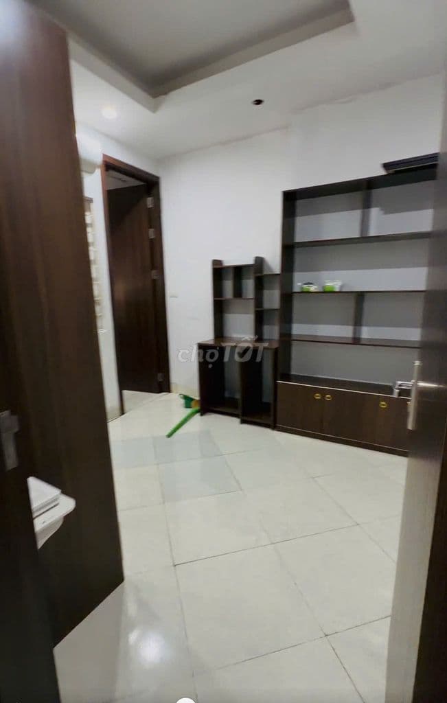 Tôi bán CCMN GIÁP NHẤT 50M² 2PN Full NT – SỔ ĐỎ Thang Máy, Ô TÔ ĐỖ CỬA - Ảnh 3
