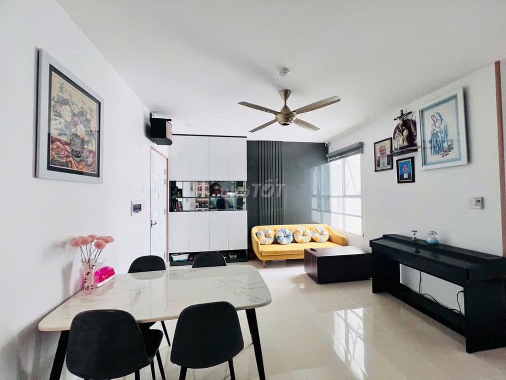 Bán Căn 2 Phòng ngủ 62m2; Full nội thất đo đóng. Chỉ 2,6 tỷ.KH HƯƠNG - Ảnh 3