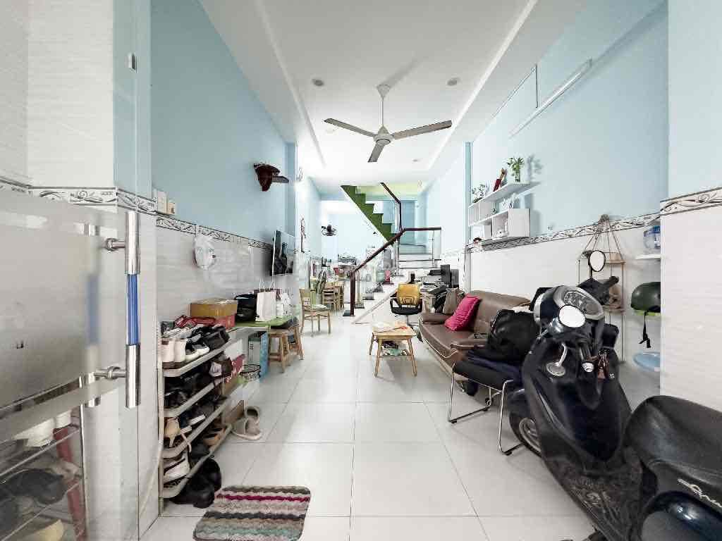 42M2 - ĐANG CHO THUÊ 10TR - SÁT BÊN CX BẮC HẢI, AN NINH, DÂN TRÍ
