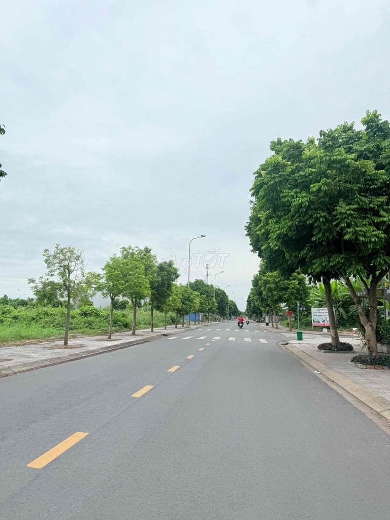 KDC An Thiên lý, Quận 9 Dt: 119m2(7x17)m, Giá 10.3 Tỷ bớt lộc