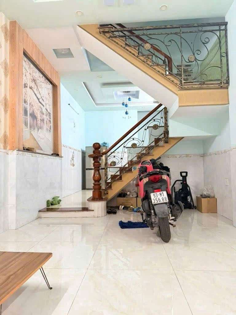 Nhà 3 tầng đường LÊ VĂN KHƯƠNG, phường Hiệp Thành, Q12, dt 54m2 - Ảnh 3