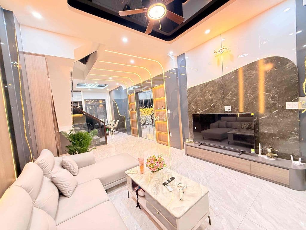 NHÀ Q12 - SÂN 2 Ô TÔ – 4x20 -NHỈNH 7 Đồng- NGAY NGÃ TƯ GA - SÁT GÒ VẤP - Ảnh 3