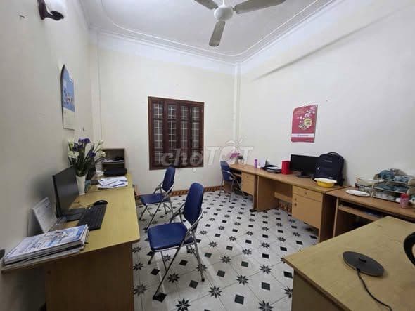 bán nhà 5 tầng Hoàng Quốc Việt vỉa hè ô tô tránh - Ảnh 2