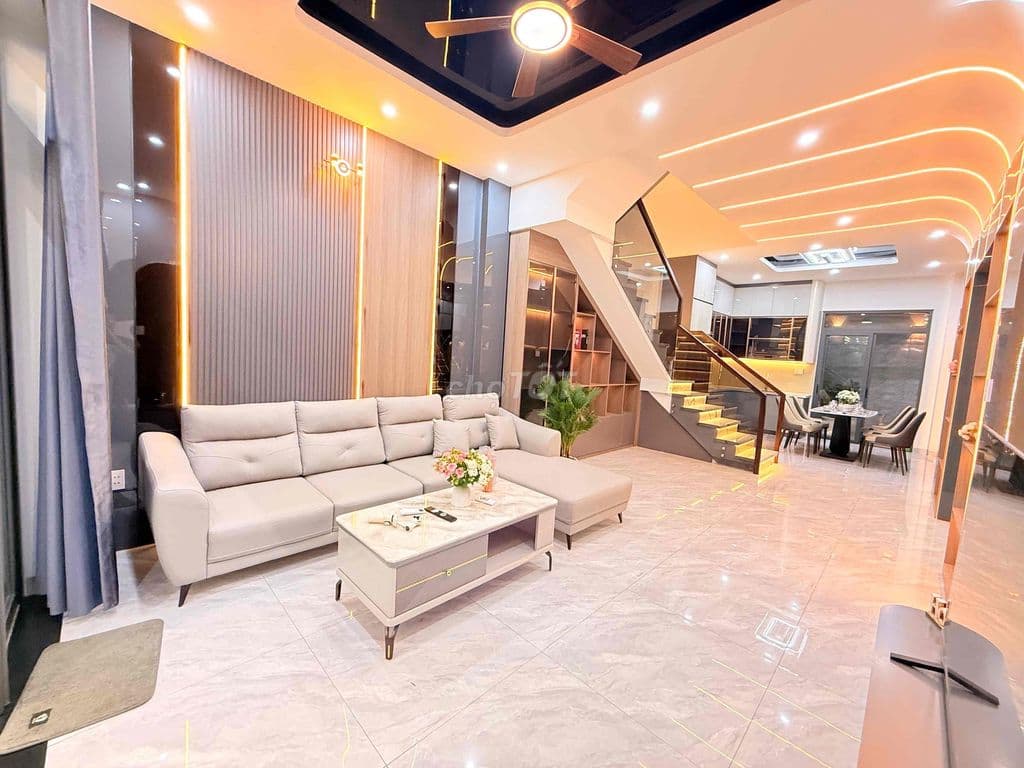 NHÀ Q12 - SÂN 2 Ô TÔ – 4x20 -NHỈNH 7 Đồng- NGAY NGÃ TƯ GA - SÁT GÒ VẤP - Ảnh 2