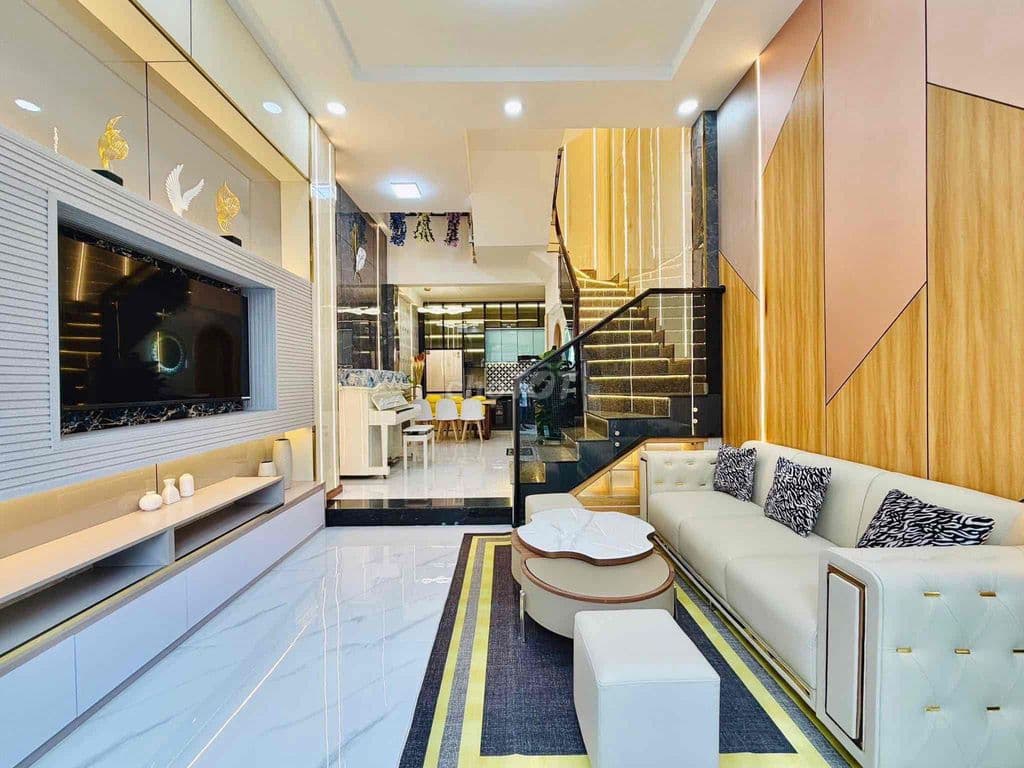 Vĩnh Hưng 45m, 5 tầng, 6.9 tỷ - Oto cạnh nhà, full nội thất ở ngay