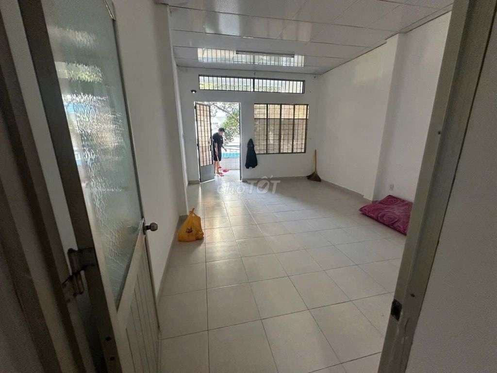 NHÀ NÊN MUA, hẻm xe hơi gần chợ Bà Chiểu, DT 60m, Phường 12 Bình Thạnh - Ảnh 2