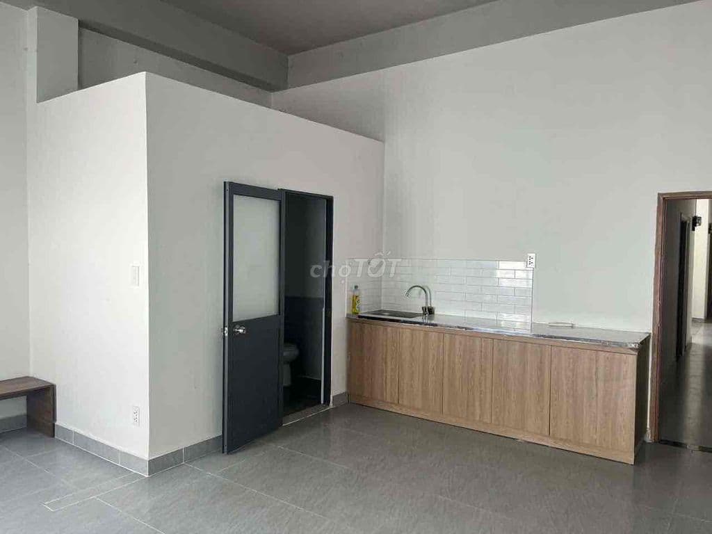 Bán Nhà CHDV 11P Ngay Đại Học Luật