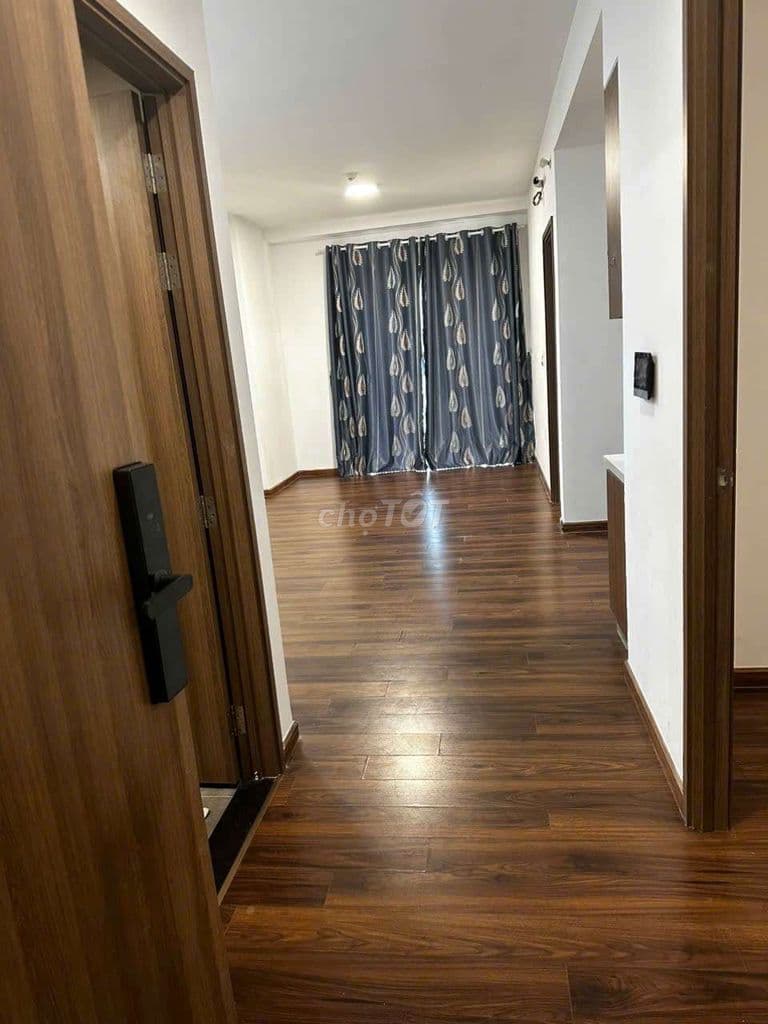 Bán nhanh căn 2PN 2WC trống . 4ty2 view ngoại khu, 4ty3 view nội khu