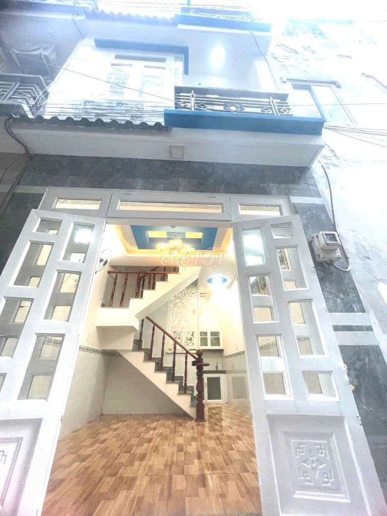 🏠 SIÊU PHẨM NHÀ ĐẸP Q12 - 1 TRỆT 2 LẦU - GIÁ CHỈ 1 TỶ 750 🏠 - Ảnh 2