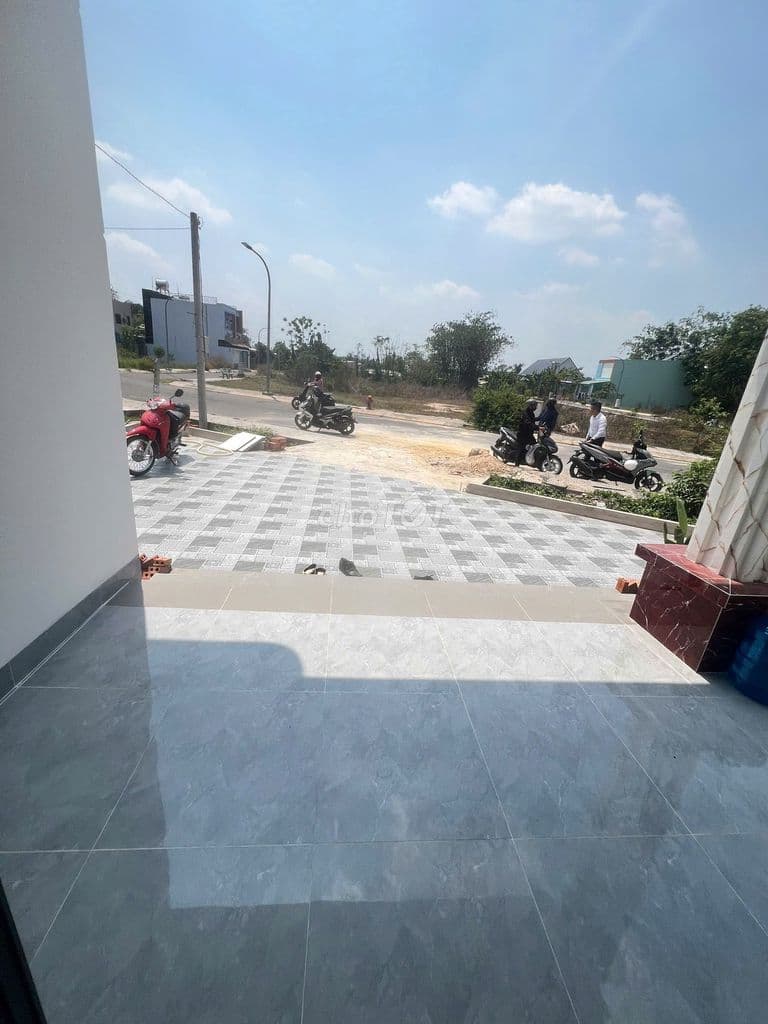 CHỐT NHANH 1.3 TỶ NHÀ CẤP 4 10X12M TÂN AN HỘI, 1 XẸC NGUYỄN VĂN KHẠ