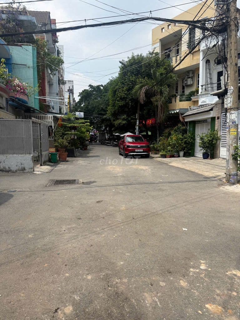 GIẢM 3 TỶ CHO 400M2 ĐẤT DƯƠNG QUẢNG HÀM CÒN 22 TỶ