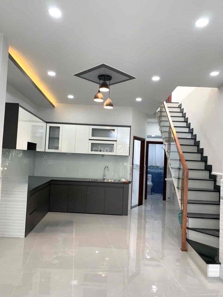Tân Bình, 55M2, HXH 7M, Nhà 2 Tầng, Ngang Rộng 4,7m, Nở Hậu, 5TỶ