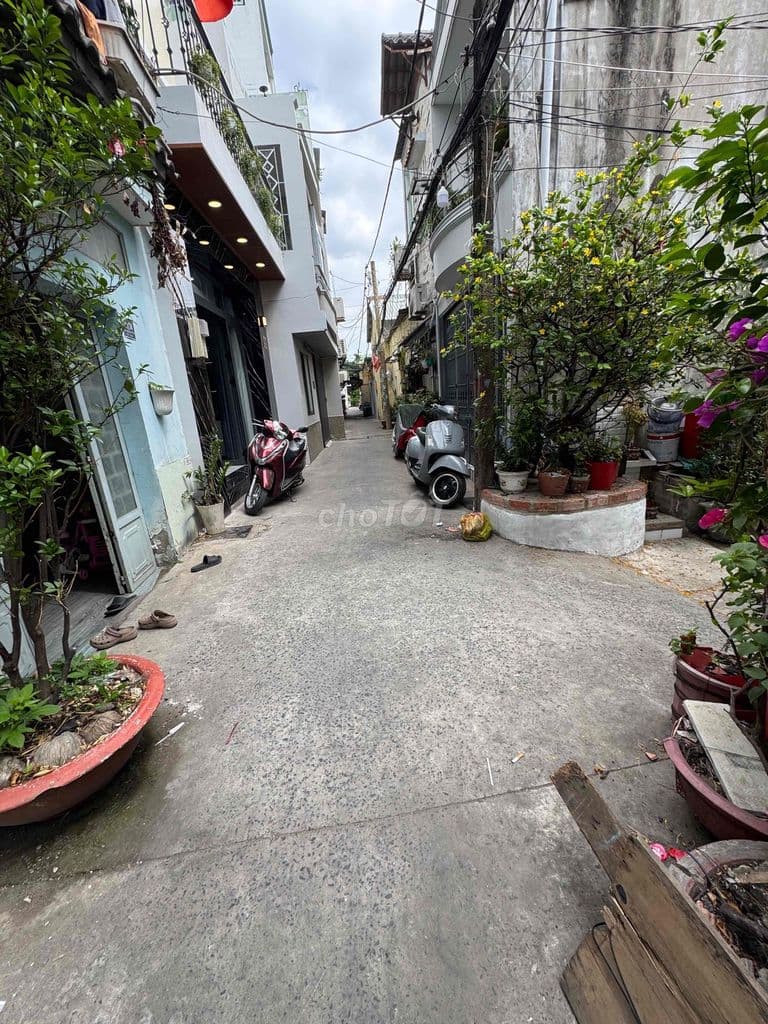 nhà đẹp hẻm 3,5m đường Trần Xuân dt 4x9 trệt 3 lẩu 3 phòng ngủ - Ảnh 2