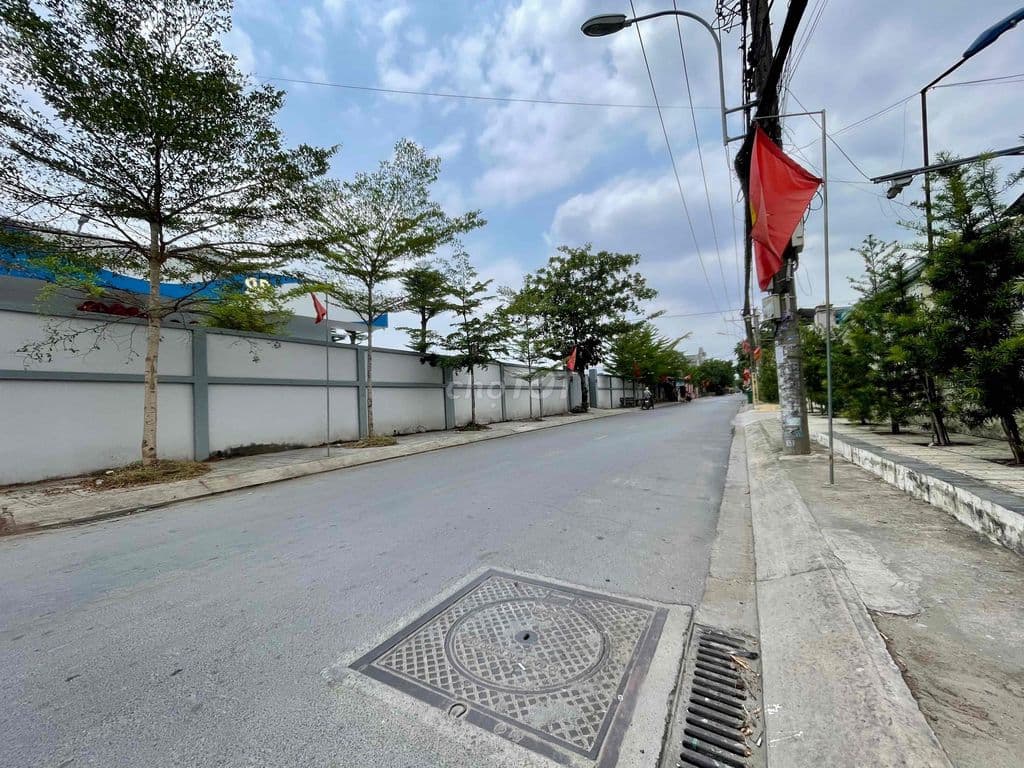 BÁN GẤP LÔ ĐẤT 1 XẸC TX31 NGAY CHỢ THẠNH XUÂN, 80M2, ĐƯỜNG THÔNG Ô TÔ